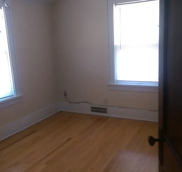 409-415 S 35th St #3418-3420-ST; — Photo 8