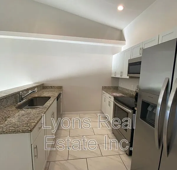 2941 Skyline Blvd — Photo 7