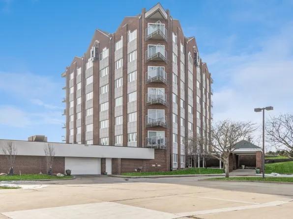 111 Cottage Grove Ave SE APT 203, Cedar Rapids, IA 52403