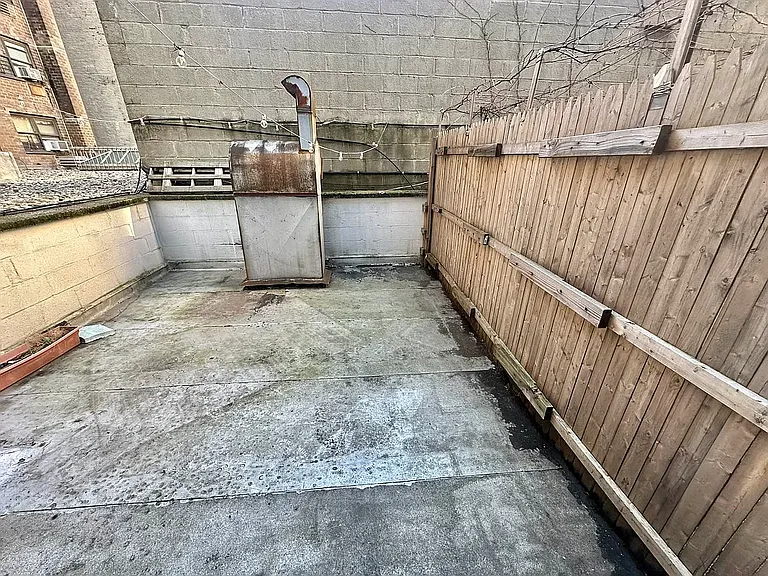 1315 1st Ave #2A — Photo 4