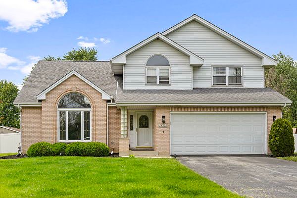 1st image of 24222 S Volbrecht Rd
