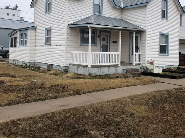 234 E 11th St, Hays, KS 67601