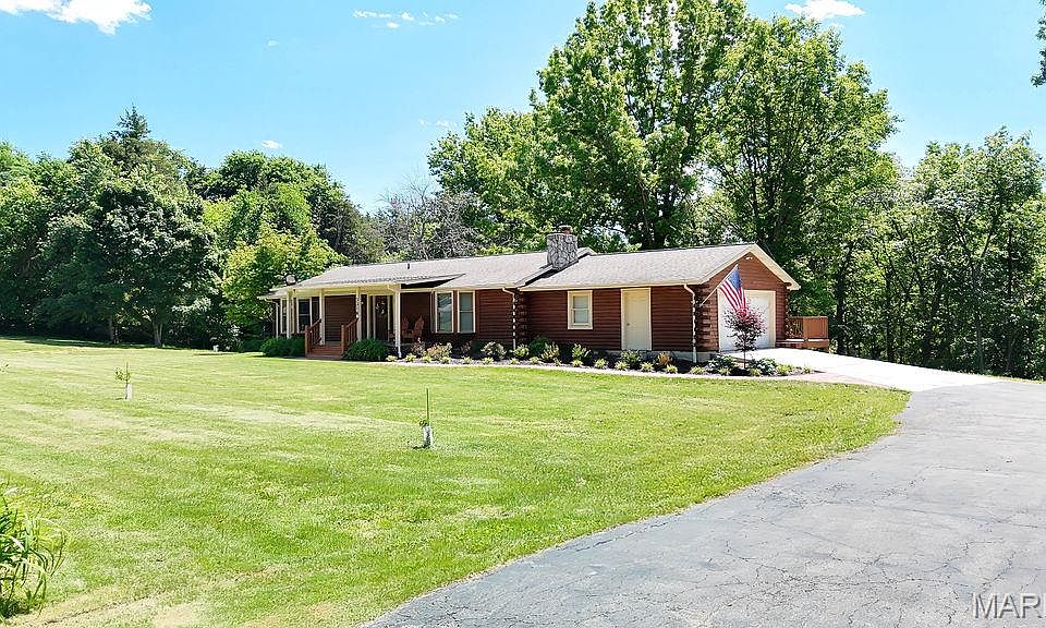 1st image of 3318 Watson Rd
