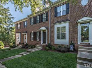 110 W Savannah Ridge Rd, Holly Springs, NC 27540