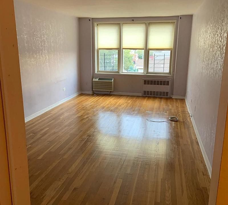 1st image of 2355 E 12th St APT 6M