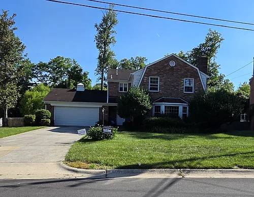 6004 Highboro Dr Photo 1