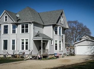 6928 Hwy W, West Bend, WI 53090