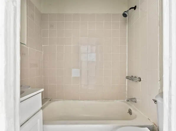 1271 Bushwick Avenue image 7 of 12