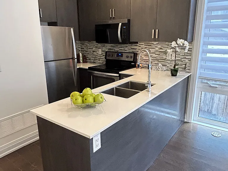 11 Eldora Ave #9 — Photo 7