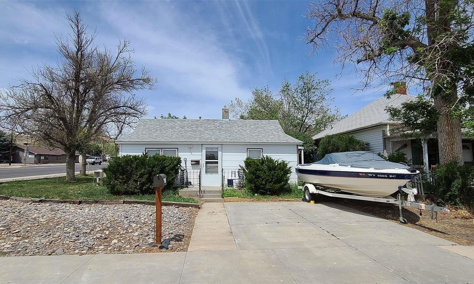 540 Big Horn St, Thermopolis, WY 82443 | Zillow