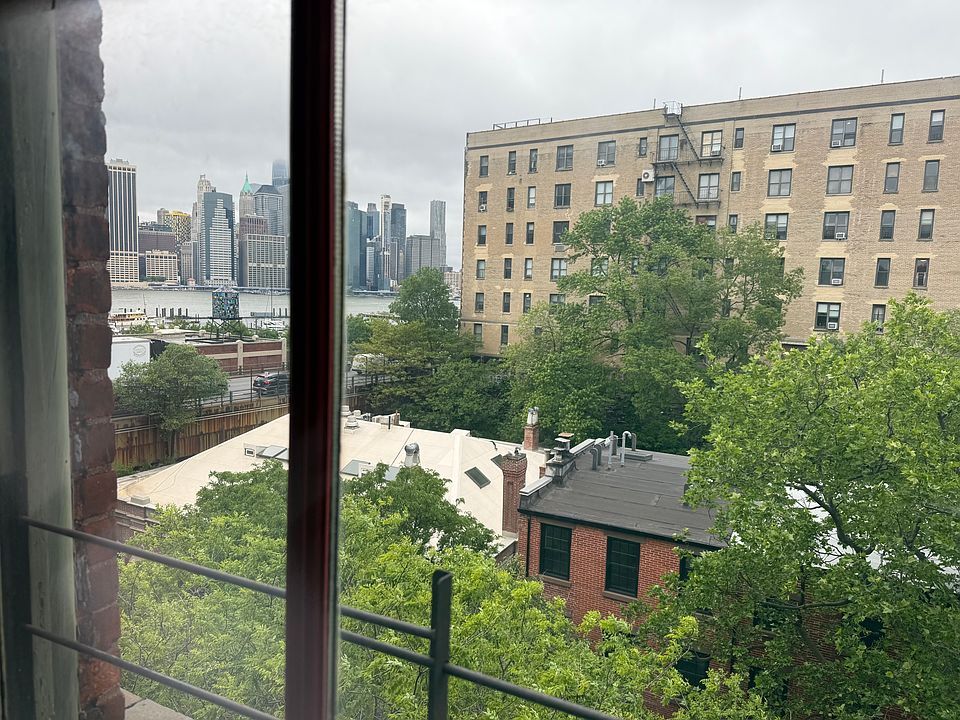 1st image of 32 Joralemon St APT 104