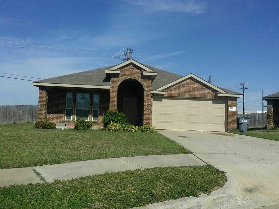 1st image of 2131 Stonewood Dr