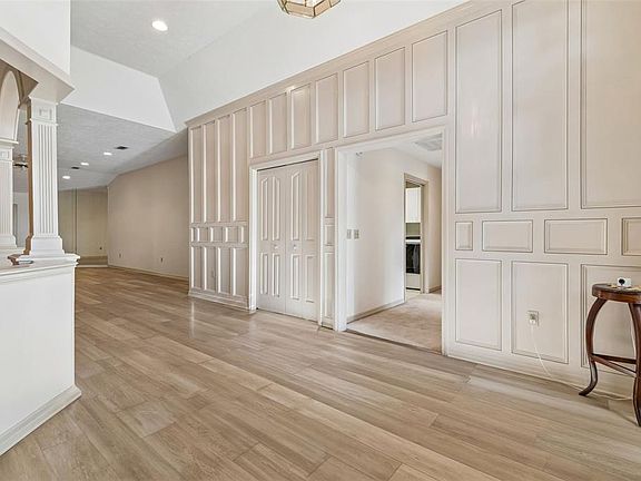 5th image of 2708 Bell Shoals Rd