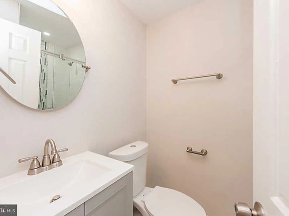 4th image of 3562 Lowlen Ct