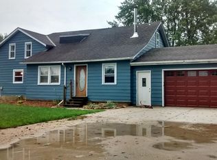 3907 Hi Mount Rd, Kewaskum, WI 53040