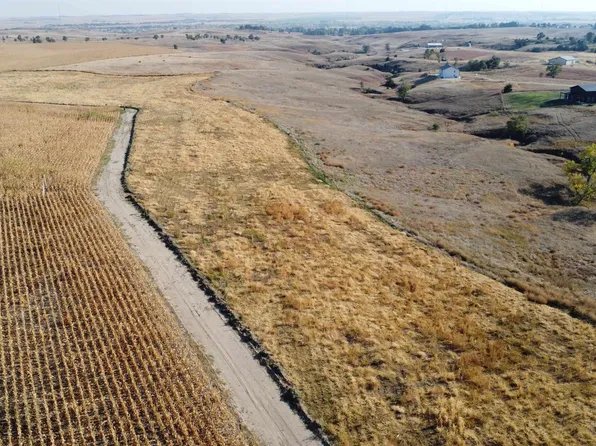 2705 Platinum Pkwy, Ogallala, NE 69153