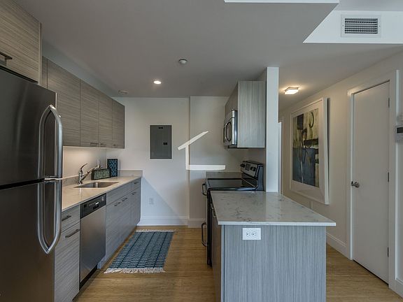 40 Malvern St. Boston (Allston) Building Photo 4