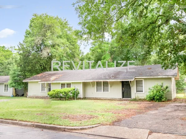 1815 Ogburn Avenue (Duplex), 1815 Ogburn Ave #669061040, Mobile, AL 36605