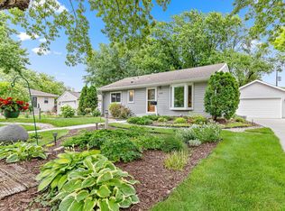 5908 Rhode Island Ave N, Crystal, MN 55428