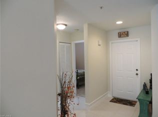 6635 Huntington Lakes Cir APT 102, Naples, FL 34119