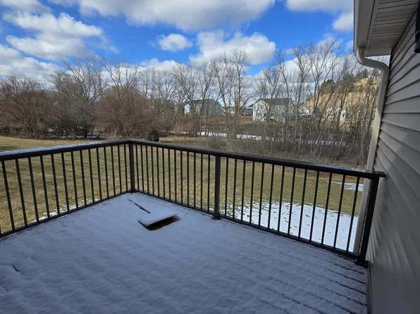 950 Oconomowoc Pkwy, Oconomowoc, WI 53066