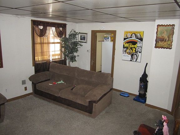 3rd image of 222 Sagamore St