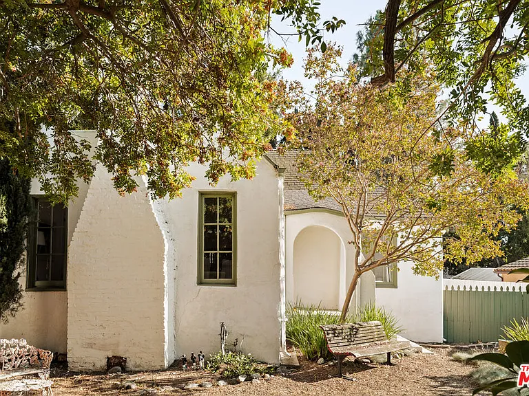 2272 India St — Photo 17