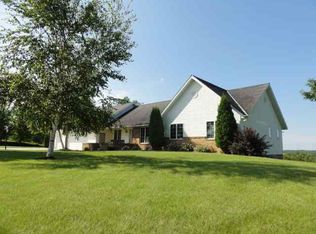 5012 Highview Dr SW, Montevideo, MN 56265