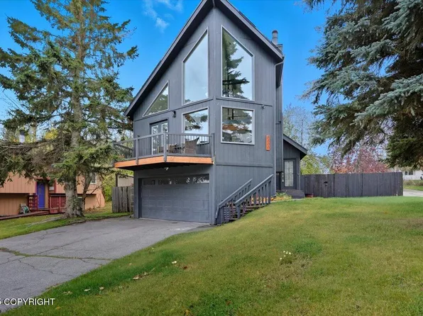 8800 Banjo Cir, Anchorage, AK 99502