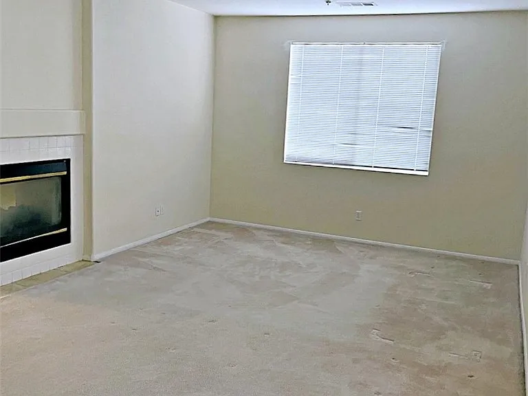 3496 Meridale Dr — Photo 14