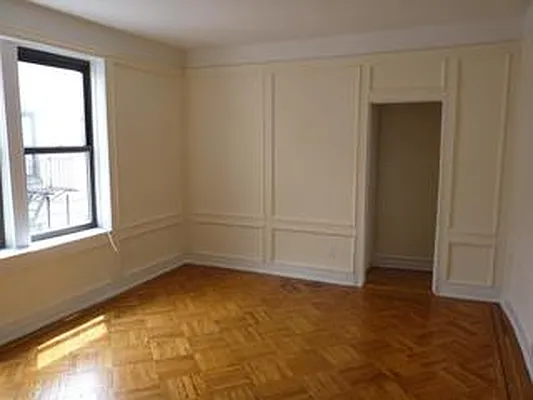 Rented by Realty on the Greene | media 23