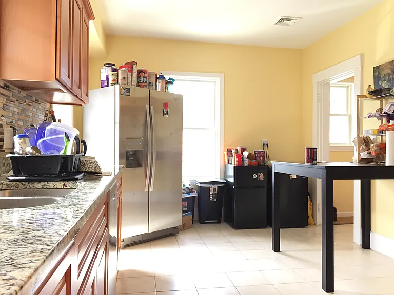 74 Moraine St #2 — Photo 6