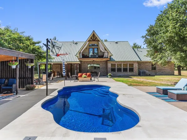 6702 State Highway 59 N, Bowie, TX 76230