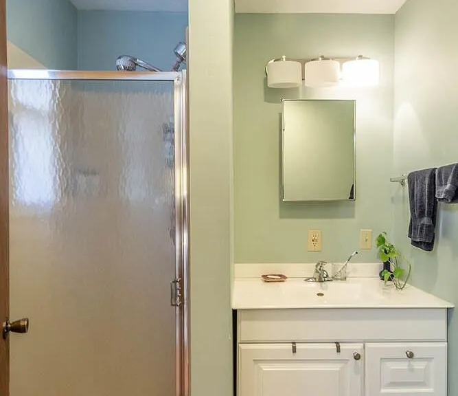 208 S Rogers St — Photo 10
