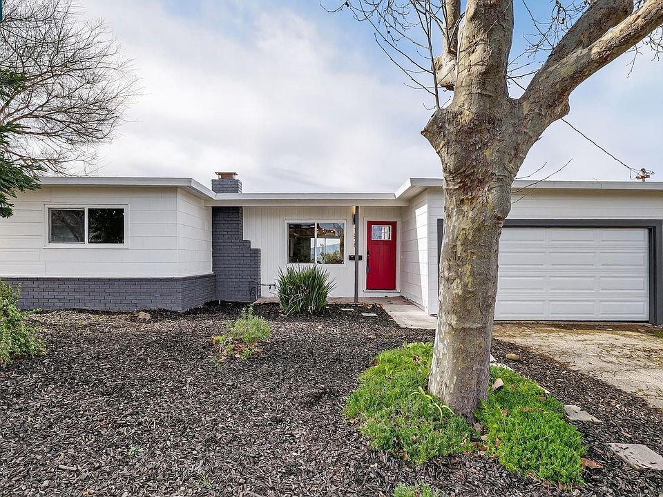 1st image of 1838 Overhill Rd