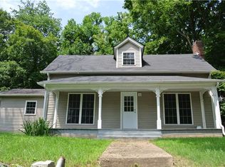 2844 Jarman Hollow Rd, Palmyra, TN 37142