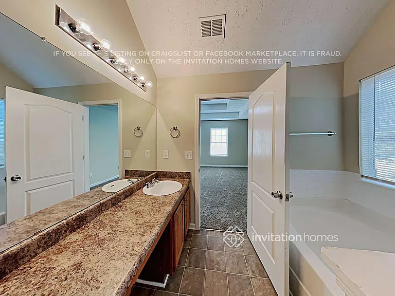 3985 Melanie Woods Dr — Photo 20