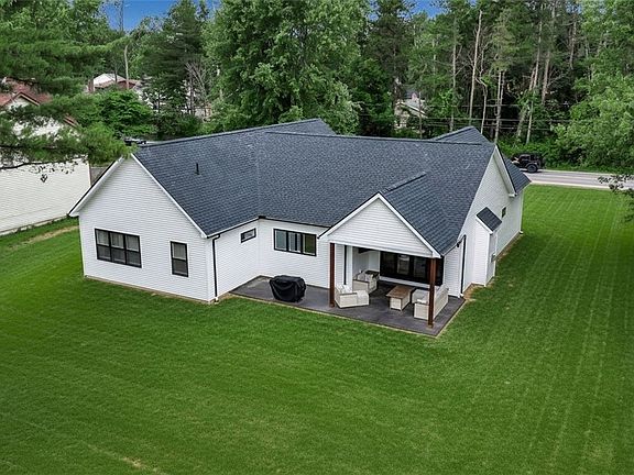 5th image of 799 Casey Rd