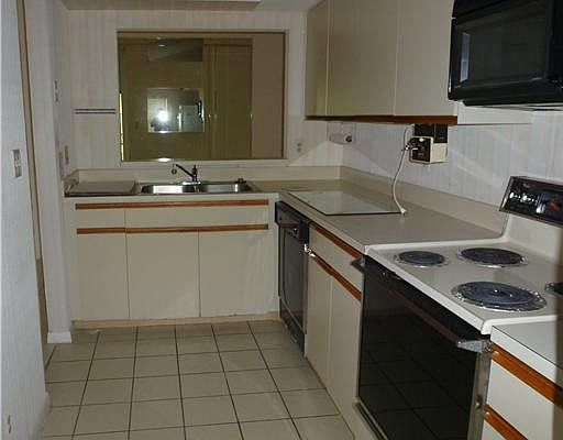 4th image of 8489 NW 78th Court #8489