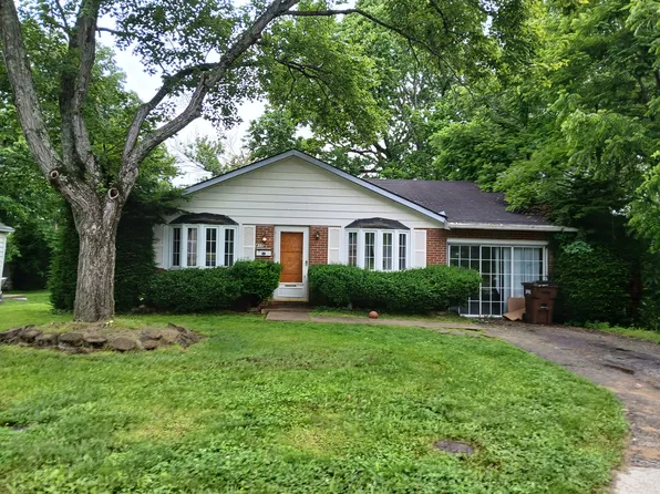 417 N Mechanic St, Lebanon, OH 45036