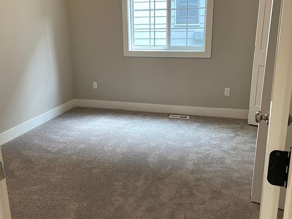 3rd image of 1301 Wolcott Ave #1
