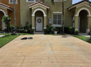 Mowry Villas, Homestead, FL 33030