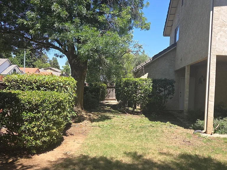 8073 N Backer Ave — Photo 21