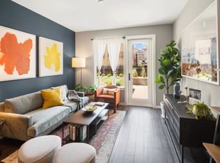 AMLI at Uptown, Denver, CO 80203