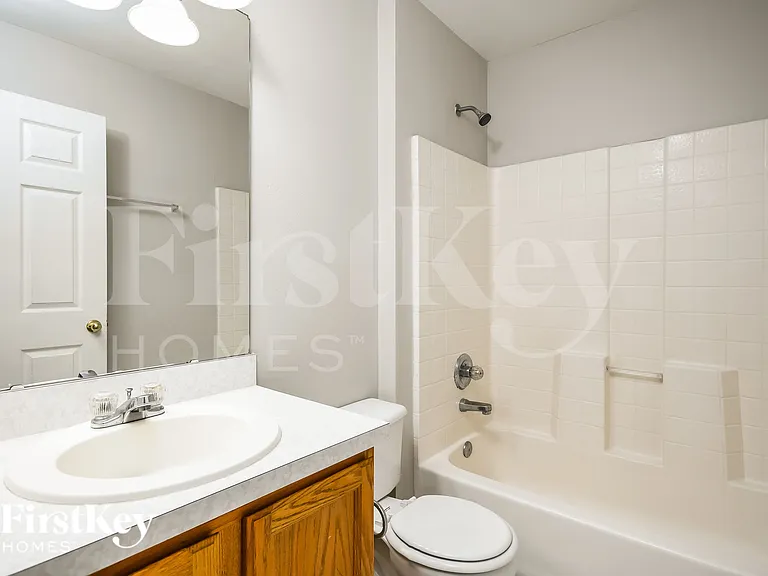 1165 Saint Tropez Ct — Photo 14