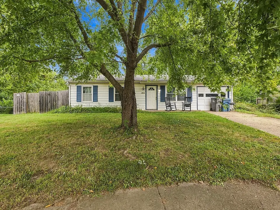 4214 Phoenix Dr