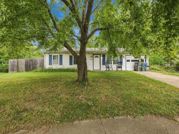 4214 Phoenix Dr, Indianapolis, IN 46241