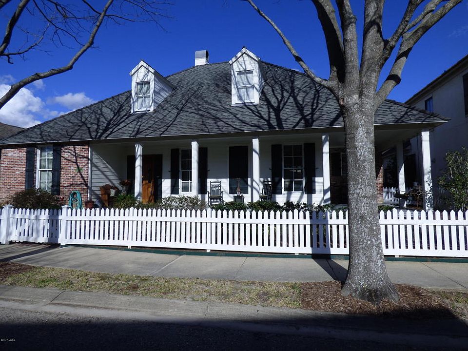 1st image of 102 Richland Ave