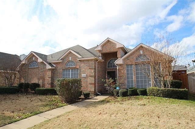 1st image of 4249 Oak Grove Dr