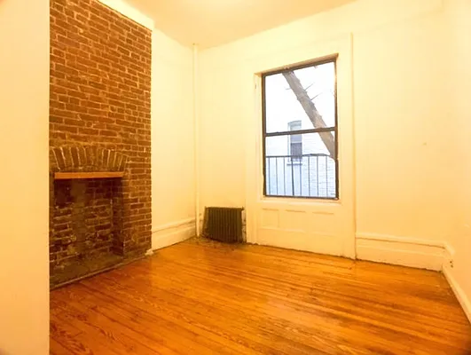 Rented by Bohemia Realty Group | media 17